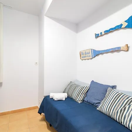 2 Bedroom Apartment, 30m To The Beach, Tamariu, Costa Brava Tamariu